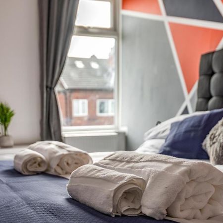 Hopetown Apartment-Modern 2 Bed With Free Parking Normanton  Ngoại thất bức ảnh